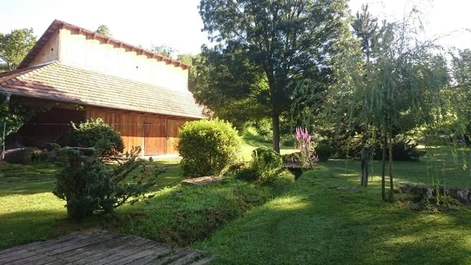 Nyugalomsziget Villa Kotcse Exterior photo